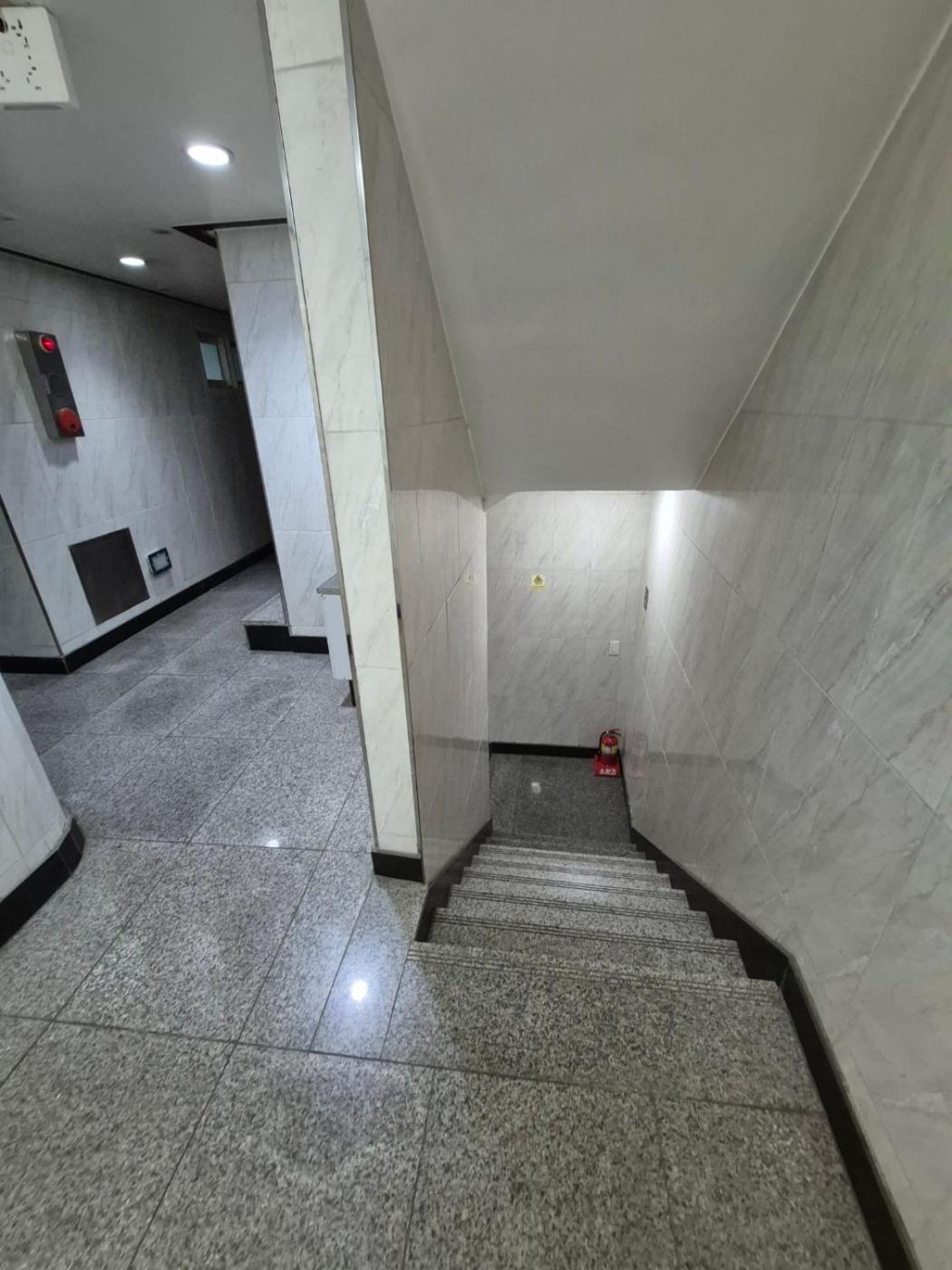 Joyful Stay Seoul Exterior photo
