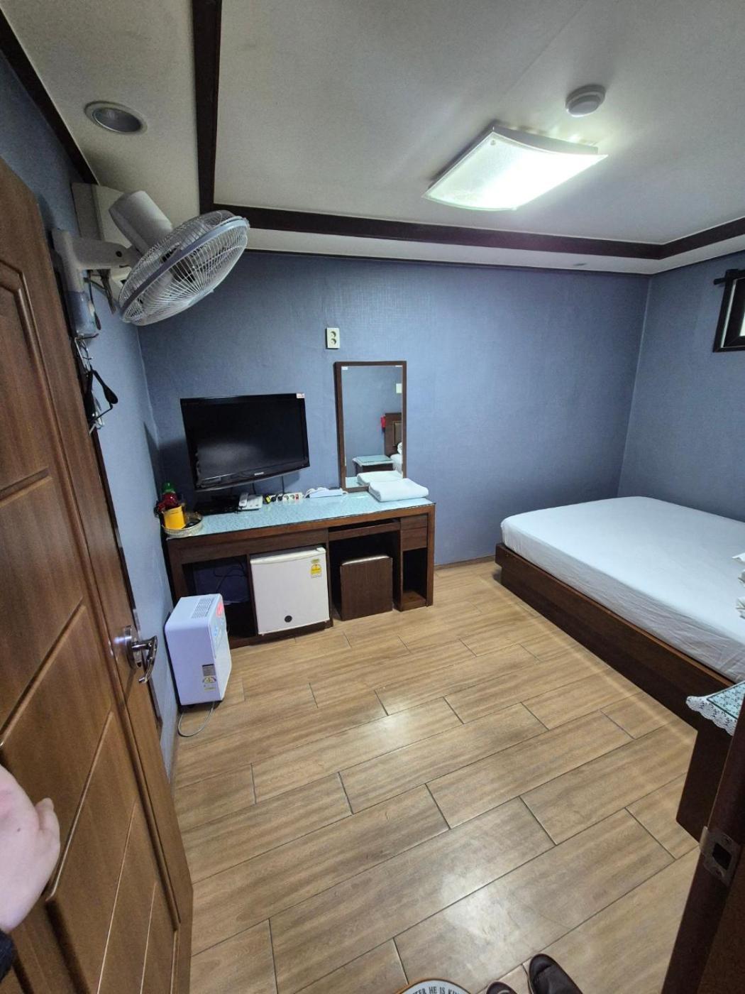 Joyful Stay Seoul Exterior photo